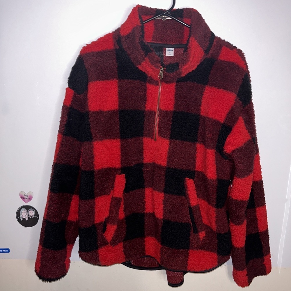 OLD NAVY red/black Plaid‎ Sherpa Fleece Quarter-Zip Sweatshirt Size Medium